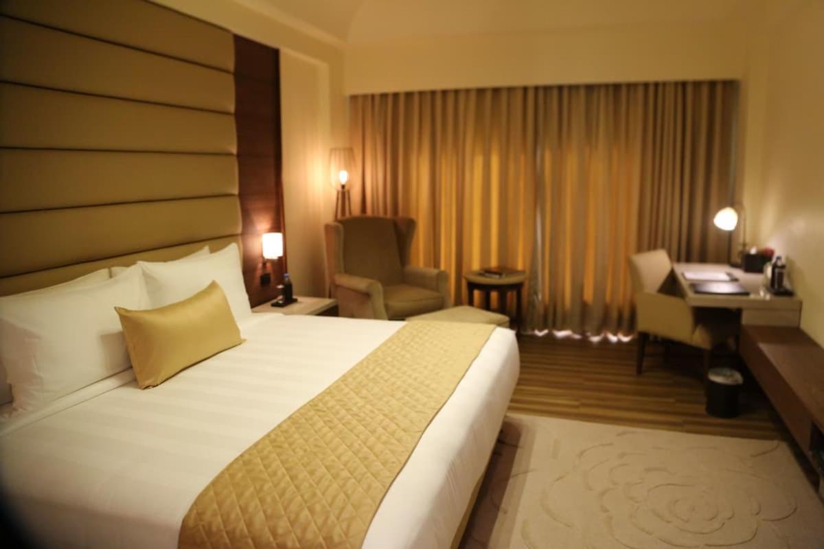 Udman Hotels And Resorts By Ferns N Petals New Delhi Exterior photo